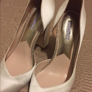 I am Florence Molly Heels. Bridal shoes